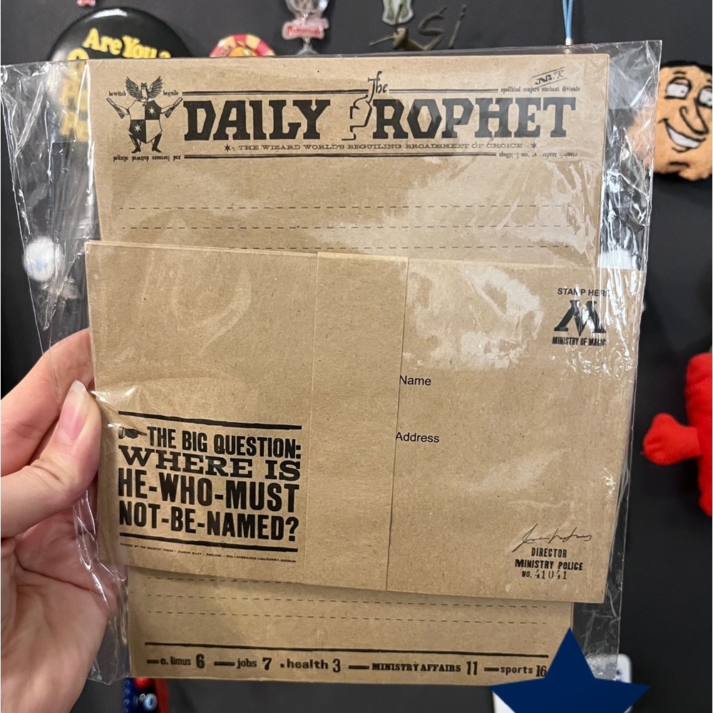 RARE Harry Potter Daily Prophet Letter Set